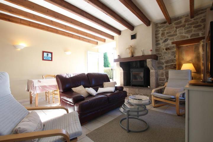 Gîte pour 4 personnes, avec terrasse, animaux acceptés