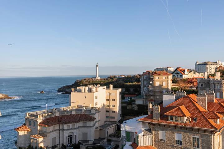 Appartement entier, Duplex Panoramique à Biarritz, Vue sur Mer & Phare in Biarritz, Région de Bayonne