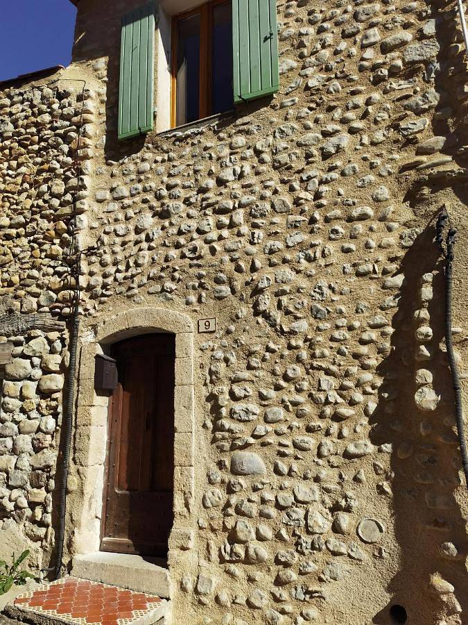 Gîte pour 4 personnes, avec Vue à Saint-Julien-d'Asse