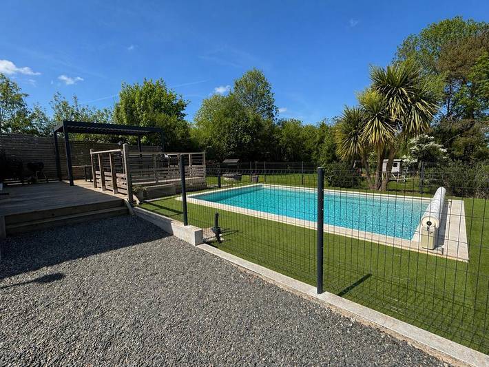 Location de vacances pour 14 personnes, avec jardin et piscine dans Moncoutant-sur-Sèvre