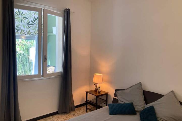 Apartamento entero, Les Citronniers* Cottage in Le Soler, Costa mediterránea (Francia)