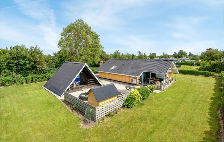 Ferienhaus für 7 Personen, mit Terrasse und Garten sowie Sauna in Skovmose
