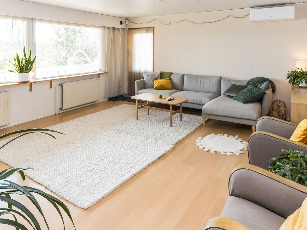 Villa aurinkorinne in Lohja, Uusimaa