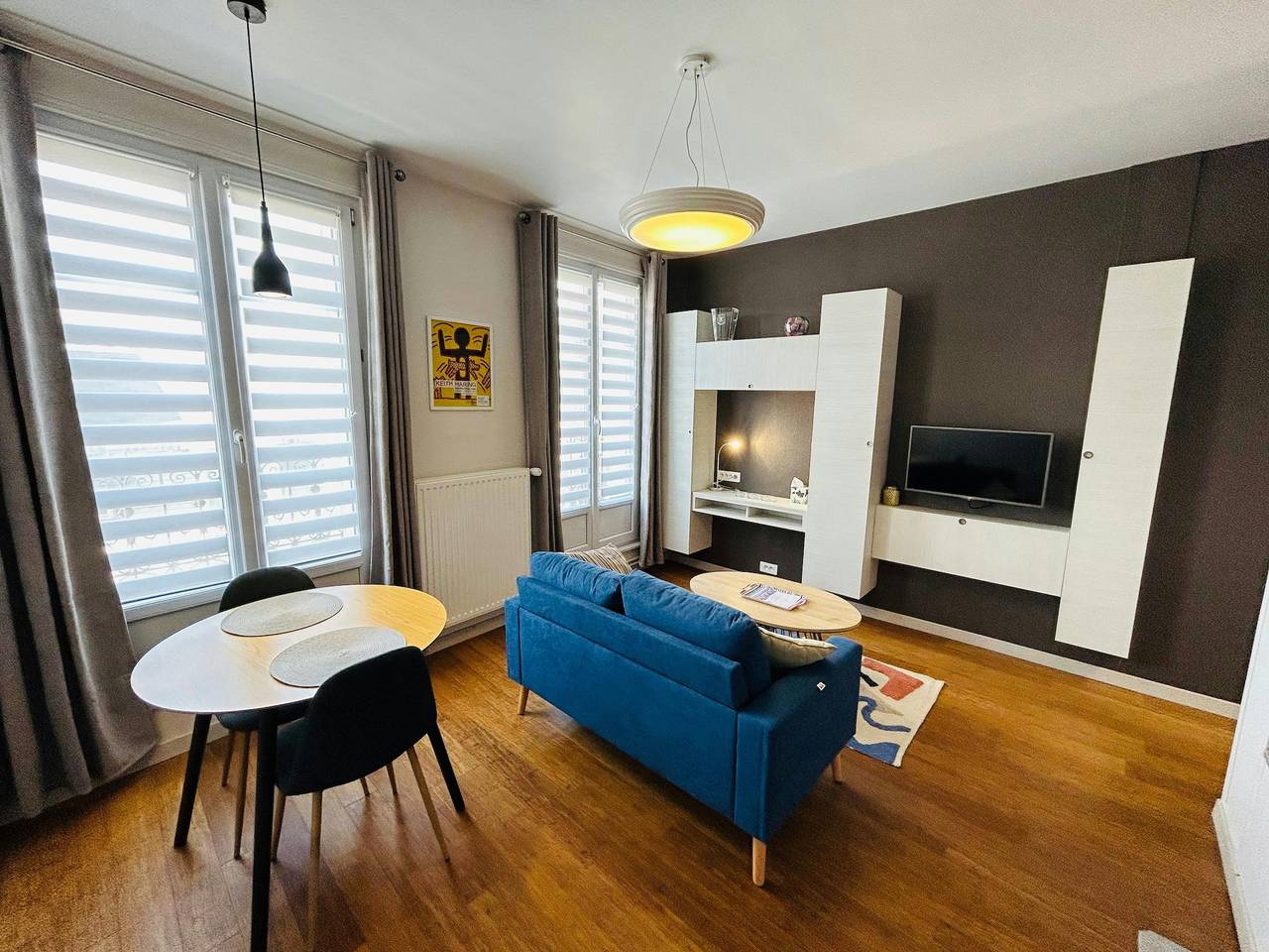 Entire apartment, Le Superbe Thillois | Hypercentre | Sensationnel in Reims, Marne