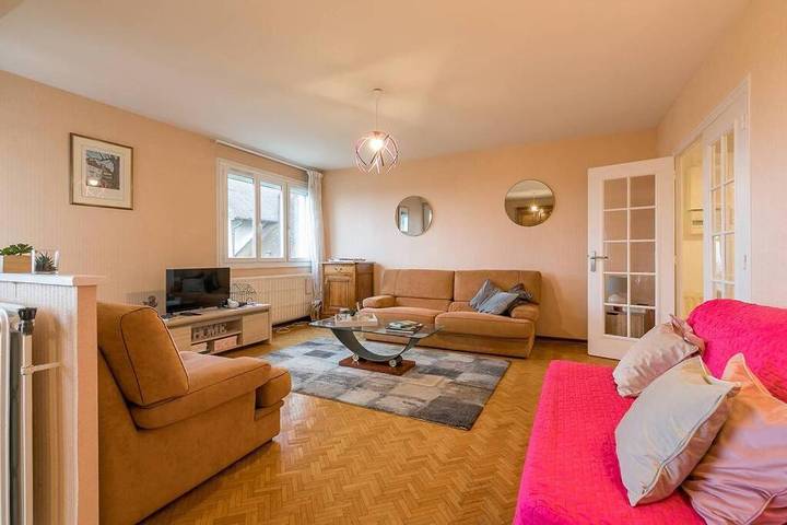 Gîte pour 5 personnes, avec balcon à Talant - 3