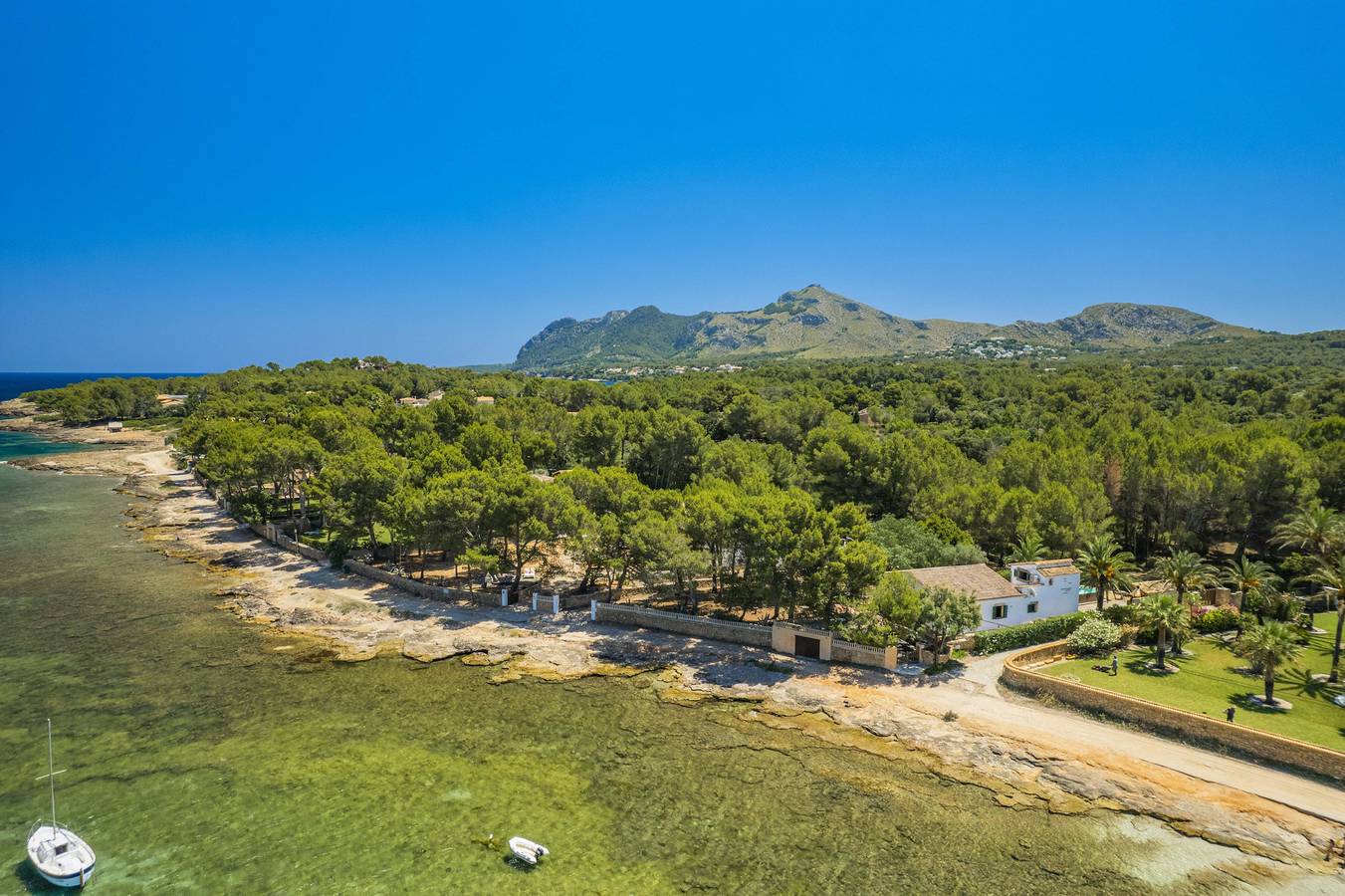 Villa Morer Vermell in Marina Manresa, Alcúdia