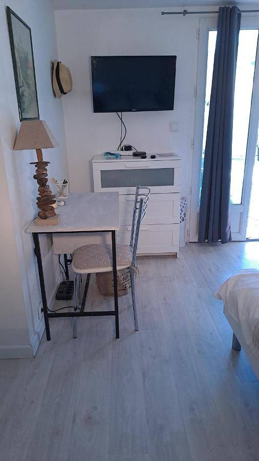 Location de vacances pour 2 personnes, avec jardin et vue à Carnoux-en-Provence - 2