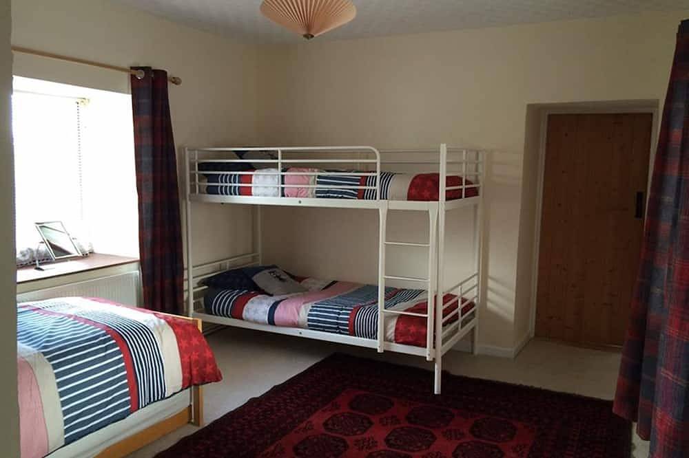 Traditionelle 150 Jahre alte Hütte in County Sligo