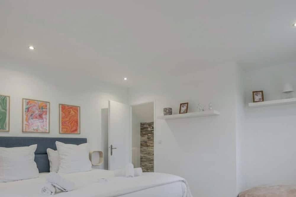 La Villa Bora, 14 pers, 10min Disneyland Paris in Saint-Germain-sur-Morin, Seine-et-Marne