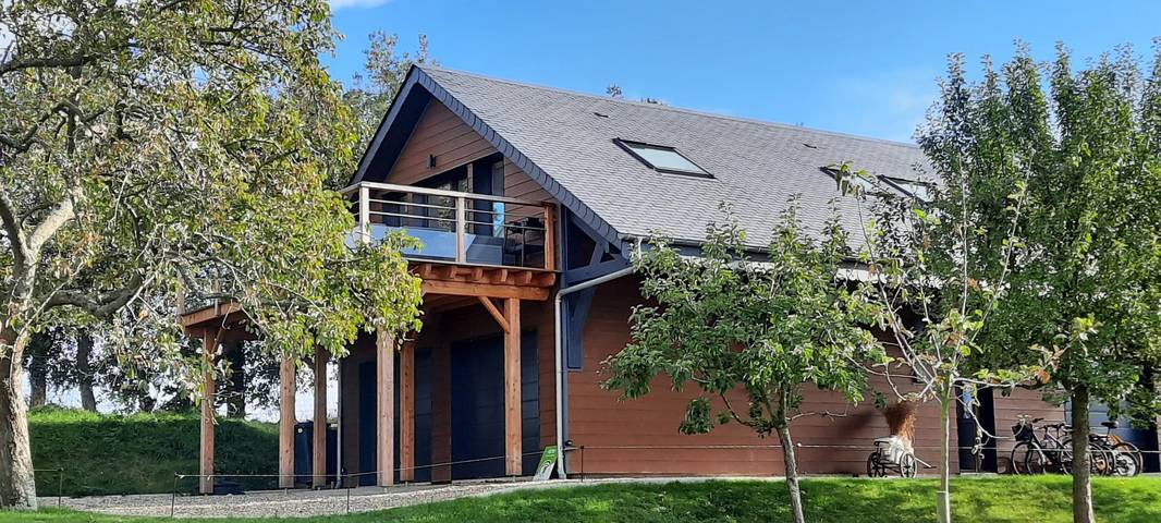 Gîte pour 5 personnes, avec Terrasse ainsi que Jardin et Vue à La Poterie-Cap-d'Antifer