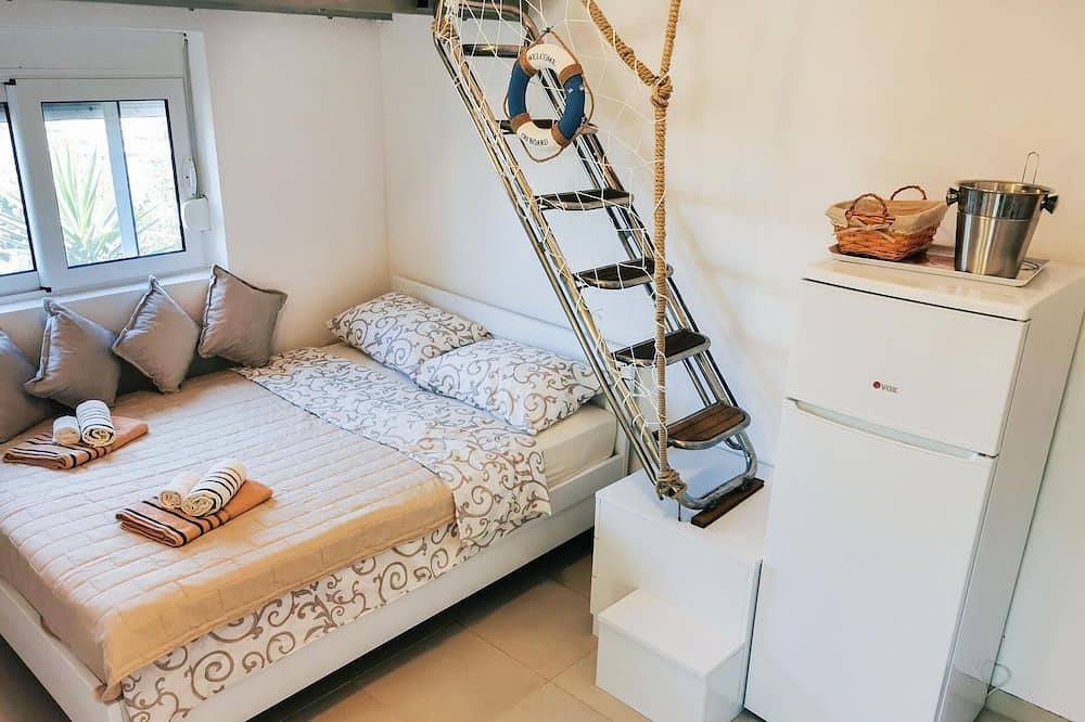 Entire apartment, Lovely apartment in Utjeha with sauna in Utjeha-Bušat, Montenegro Coast