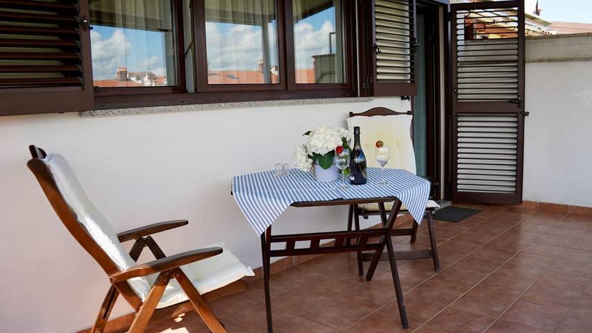 Ferienwohnung für 2 Personen, mit Balkon/Terrasse in Rovinj