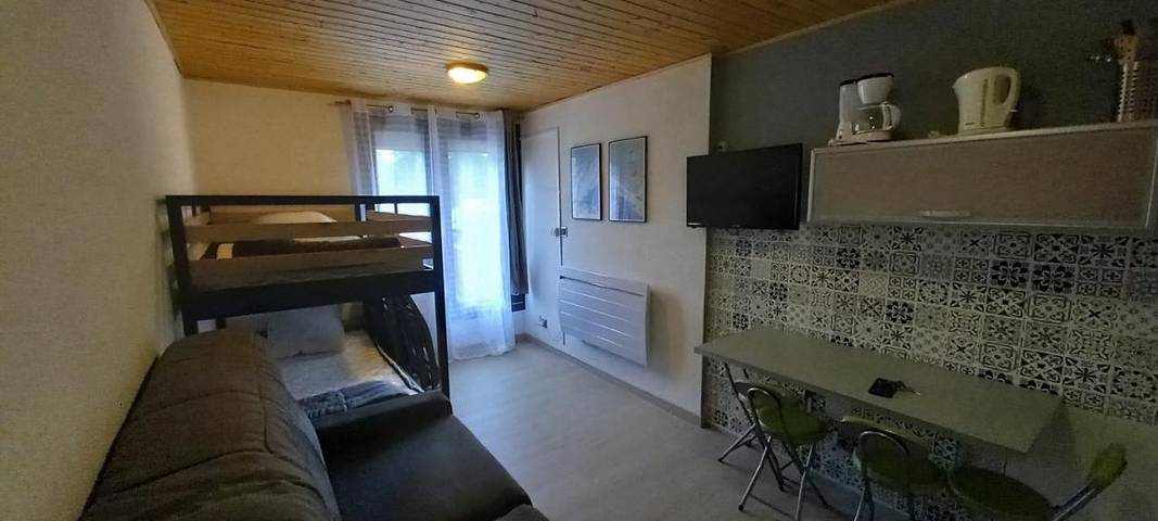 Appartement de vacances pour 4 personnes, avec terrasse, animaux acceptés