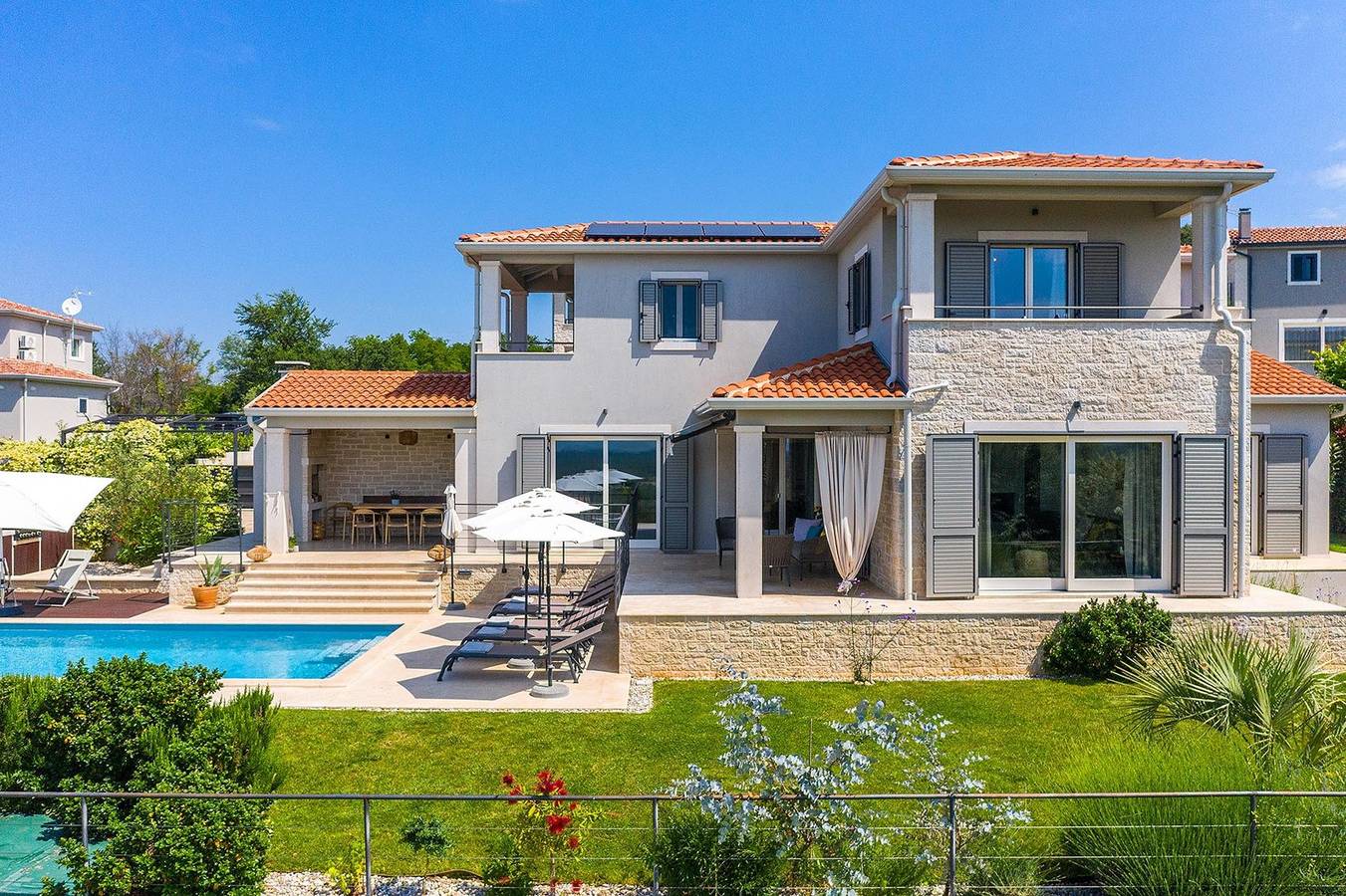 Villa Regina, tranquillo rifugio con vista mare vicino a Višnjan in Kaštelir-labinci (Istrien), Visignano (Općina)