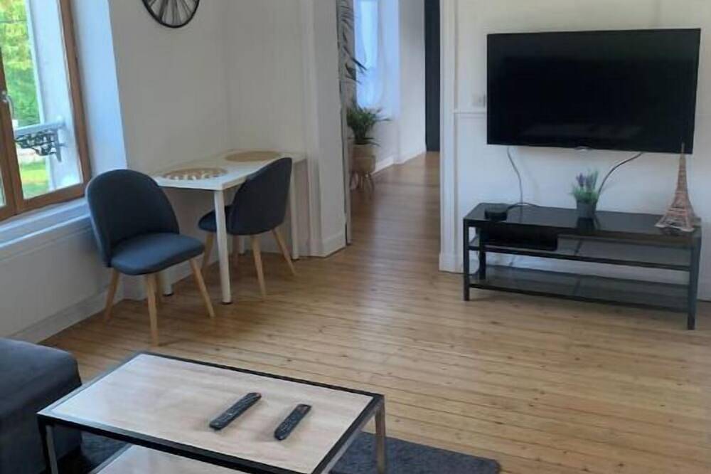 Appartement 4 personnes in Jouy-sur-Morin, Seine-et-Marne