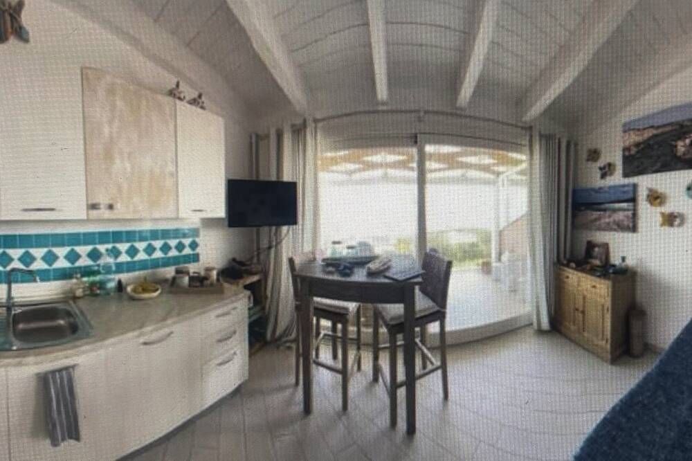 Appartamento intero, Beautiful apartment with magnificent sea view in Trinità d'Agultu e Vignola (Borgo), Trinità d'Agultu e Vignola