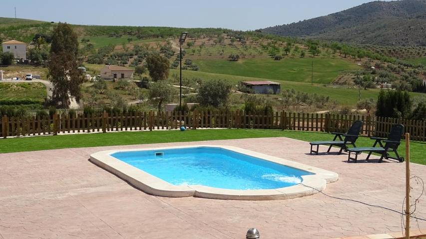 Location de vacances pour 8 personnes, avec vue ainsi que piscine et jardin à Casabermeja - 3