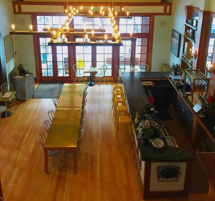 Vacation rental for 2 people in Hood River