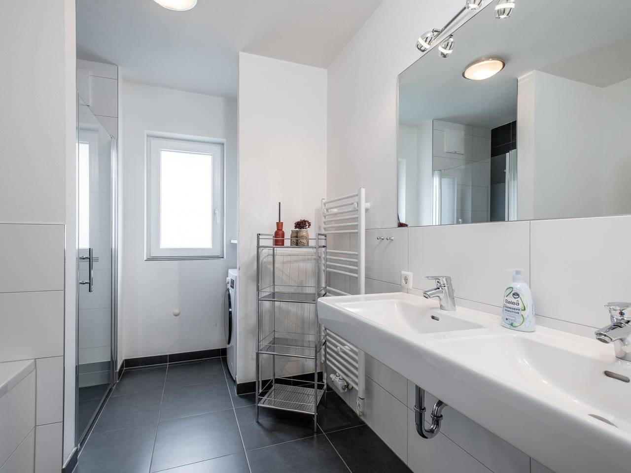 Geheel appartement, Charmant appartement met tuin en bergpanorama
 in Mauterndorf, Lungau