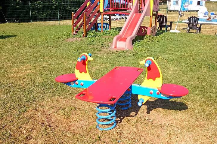 Mobil home pour 7 personnes à Barzan