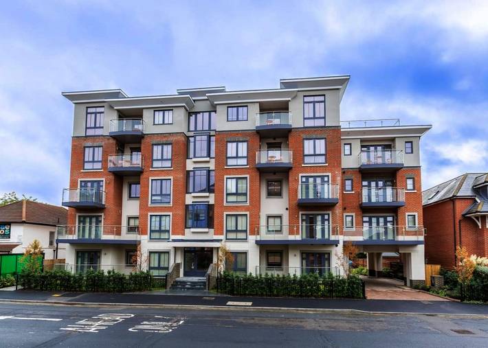 Apartment for 5 people, with terrace, with pets in Maidenhead
