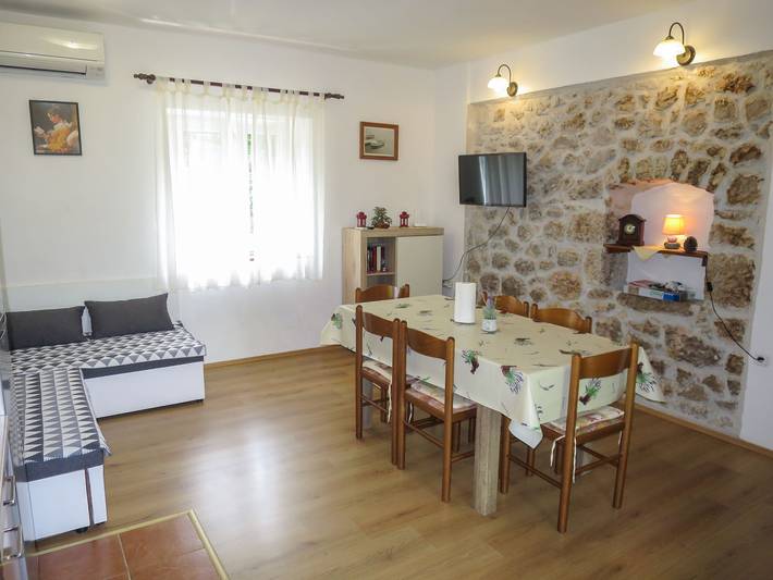 Ferienhaus für 5 Personen, mit Balkon und Garten in Starigrad - 3