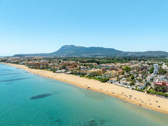 Chalet para 9 personas, con jardín y terraza, Se admiten mascotas en Provincia de Alicante - 2