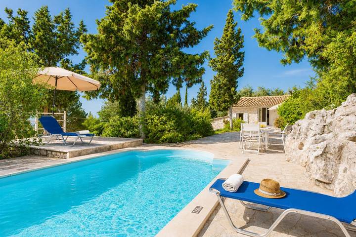 Villa pour 3 personnes, avec terrasse et jardin dans Paxos - 2