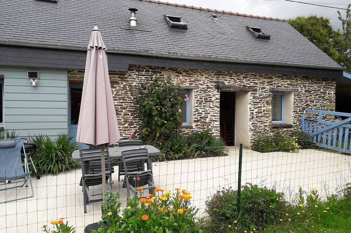 Gîte pour 4 personnes, avec terrasse, animaux acceptés