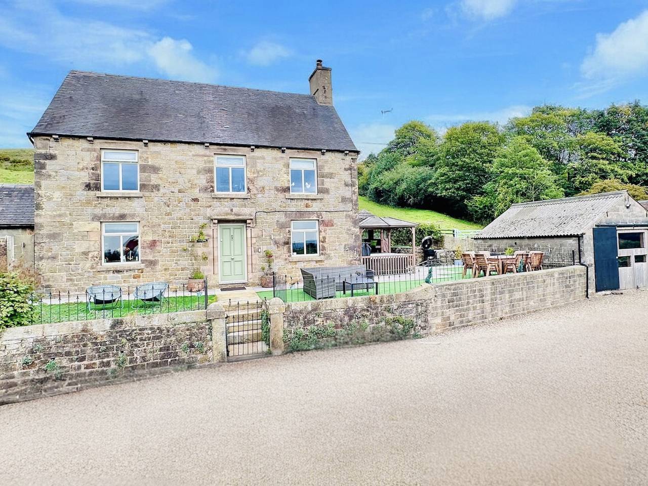 Hollydale in Staffordshire