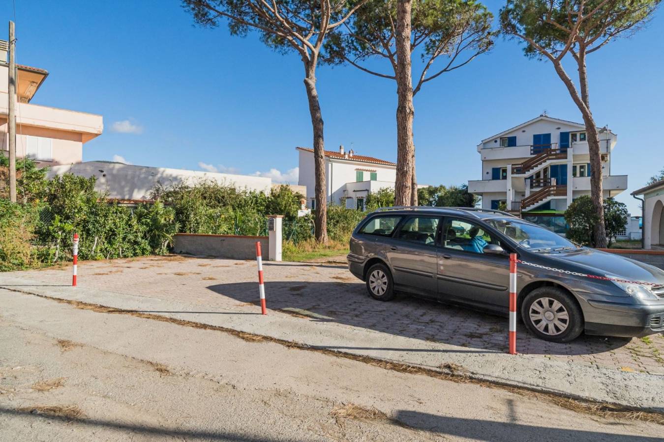 Apartamento vacacional entero, Villa Emanuela - V.Emanuela Trilo 2 in Spiaggia di Marina di Campo, Marina di Campo