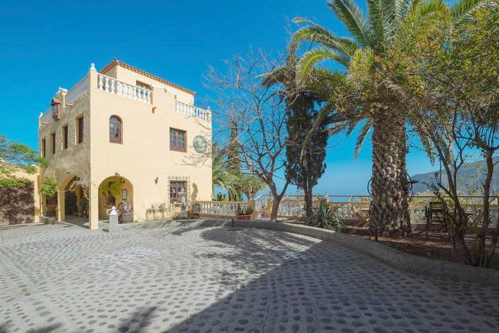 Casa rural para 4 personas, con Balcón y Terraza además de Jardín y Piscina en Güímar