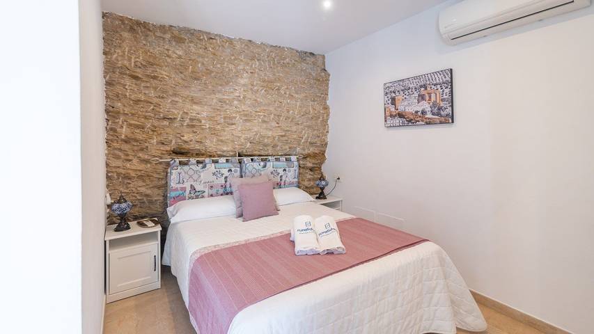 Casa rural para 5 personas, con balcón/terraza en Setenil de las Bodegas - 2