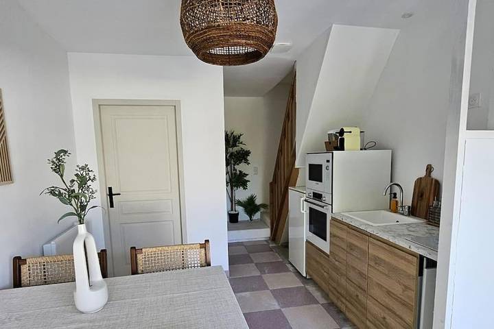 Location de vacances pour 4 personnes, avec vue ainsi que jardin et terrasse dans Bréhec