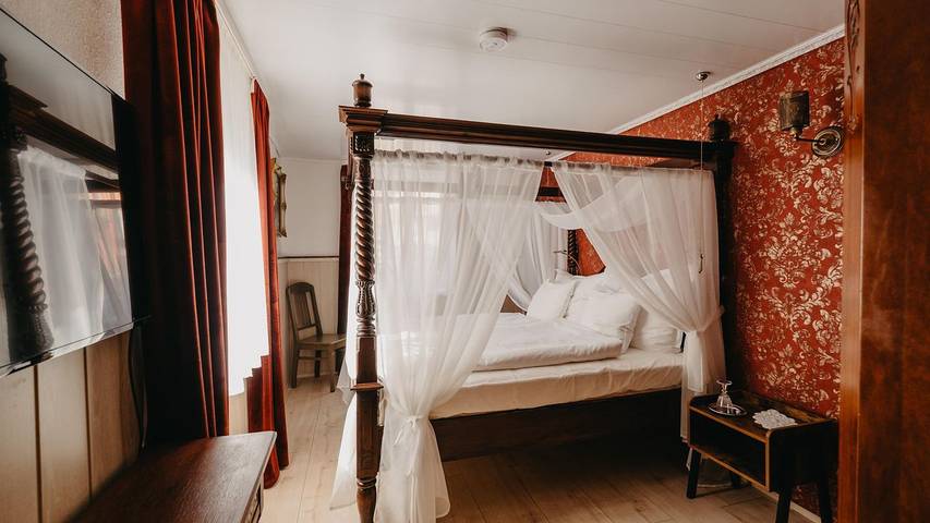 Ferienwohnung für 4 Personen, mit Terrasse, kinderfreundlich in Edenkoben