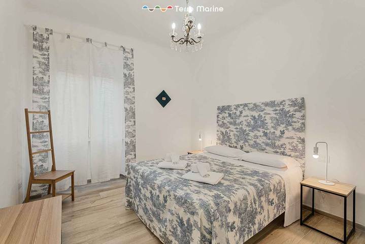 Ganze Wohnung, Ferienwohnung für 8 Personen mit Balkon/Terrasse in La Spezia (By), La Spezia