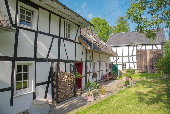 Ferienhaus für 7 Personen, mit Sauna und Garten sowie Ausblick, mit Haustier in Bonn und Umgebung - 2