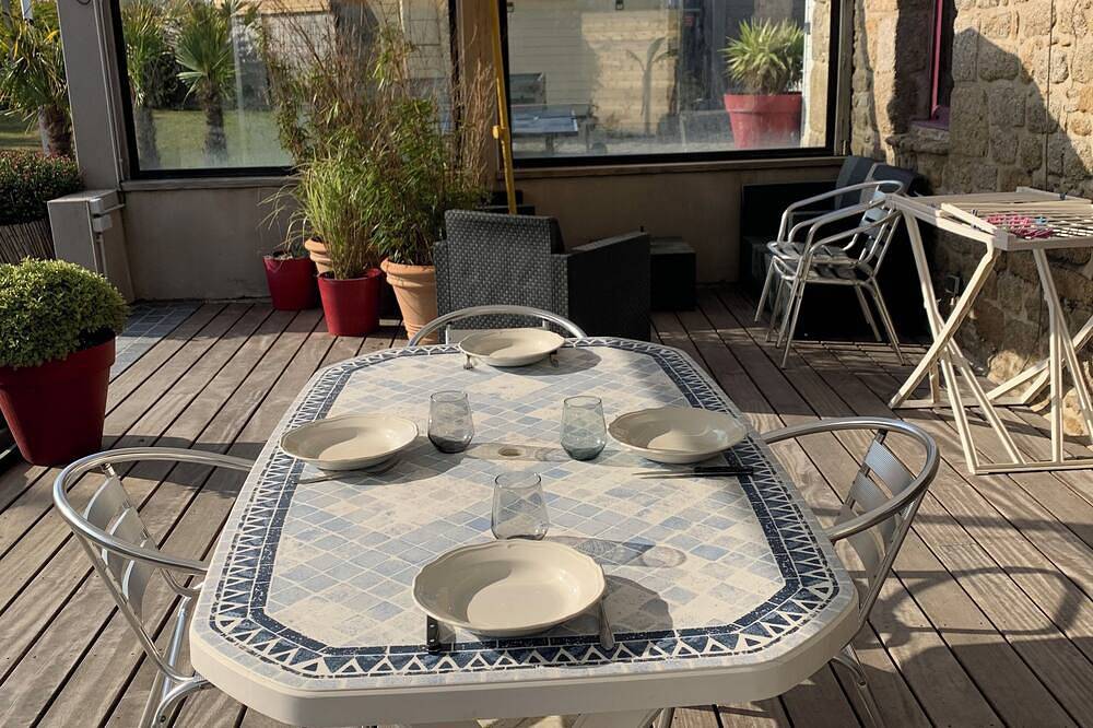 Villa 6 pl 400 m from the sea in Kerfissien, Cléder