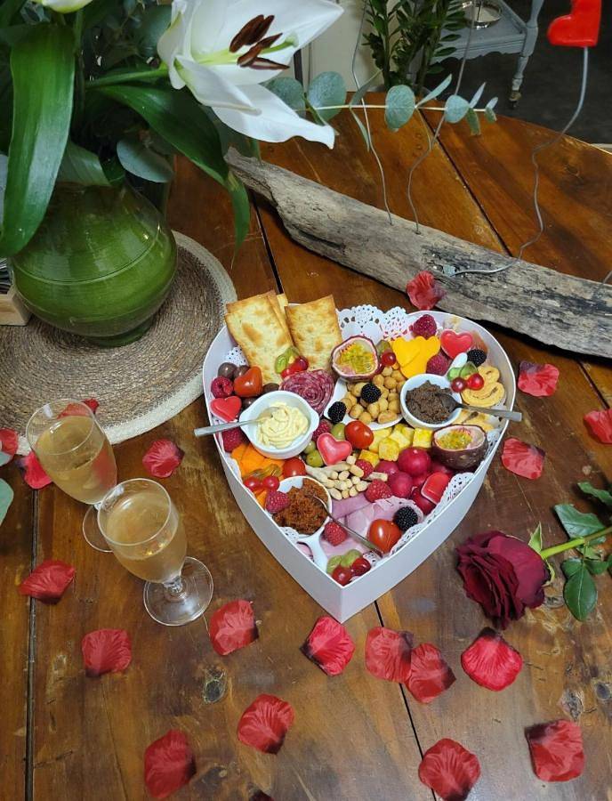 Location de vacances pour 3 personnes, avec terrasse ainsi que jardin et piscine, animaux acceptés à Puget-sur-Argens - 3