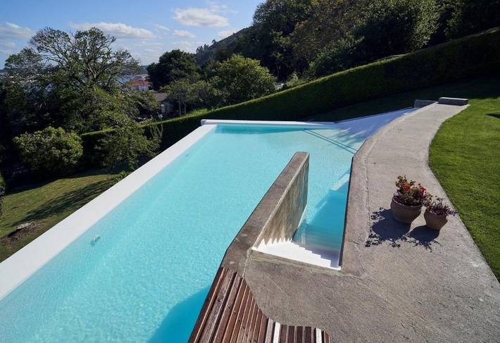 Gîte pour 4 personnes, avec piscine ainsi que vue et jardin à Ferrol - 3