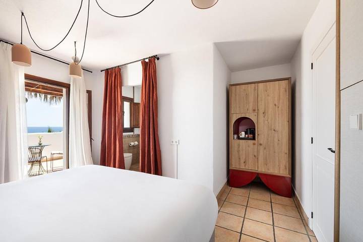 Chambre d’hôte pour 2 personnes, avec piscine et jardin à Santa Eulària des Riu - 3