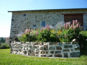 Gîte pour 4 personnes, avec terrasse en Haute-Loire