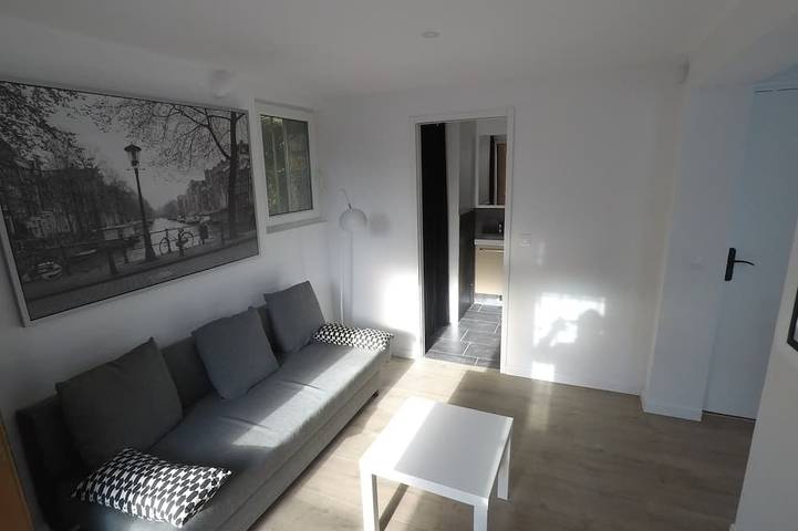 Appartement entier, Appartement 2 pièces dans quartier calme in Bièvres, Essonne