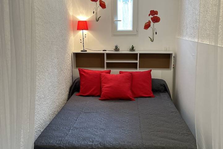 Gîte pour 5 personnes, avec jardin à La Tour-d'Aigues - 2