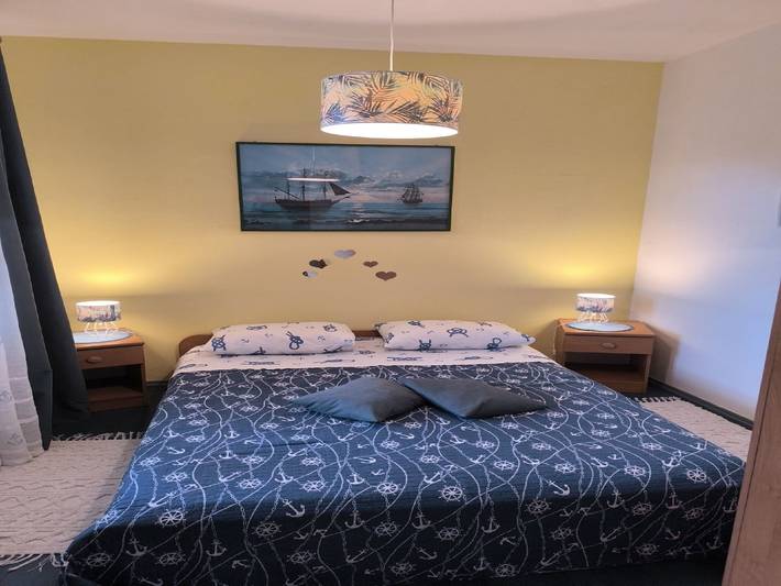 Ganze Wohnung, Cozy Apartments Žute, island of Korčula-One-Bedroom Apartment With Terrace And Sea View  (A2) in Račišće (Dalmatien), Korcula