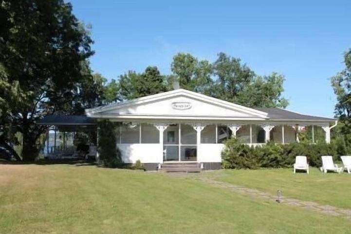 Bungalow für 12 Personen, mit Garten in Südschweden