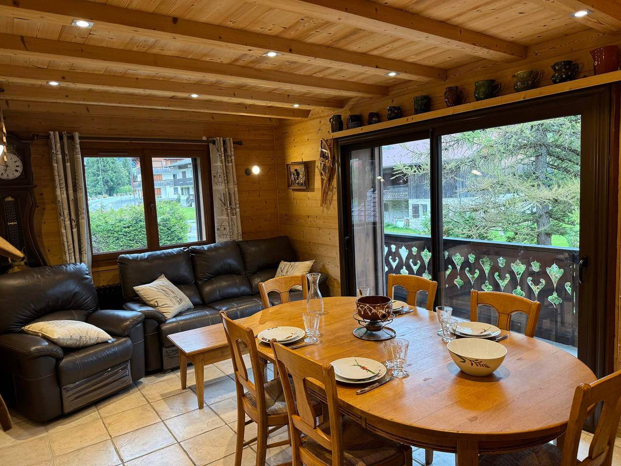 Entire apartment, Authentic apartment in Les Gets, near center, modern comfort in Les Gets, Les Portes du Soleil