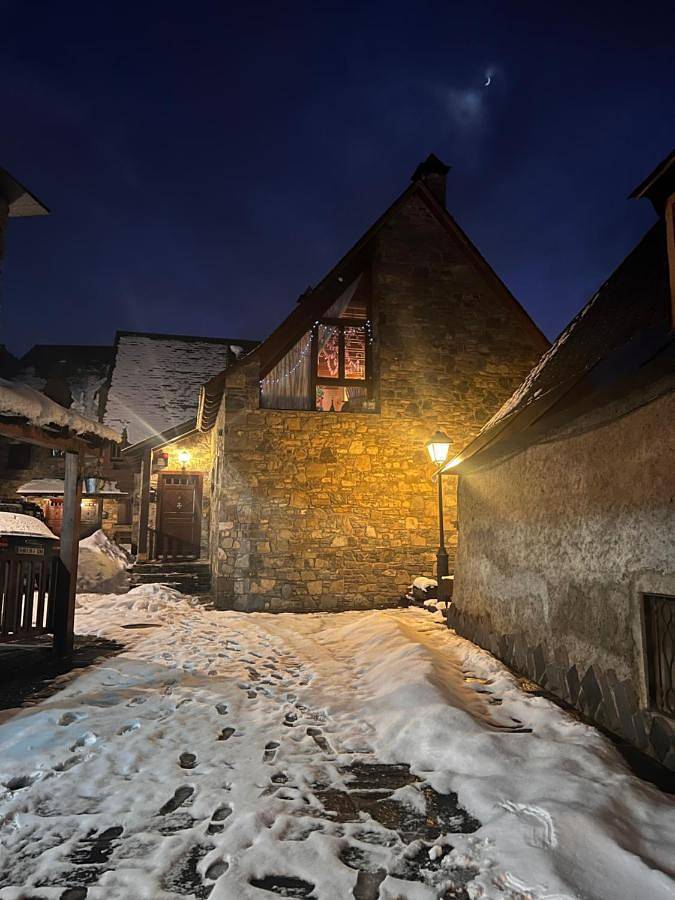 Casa de piedra con encanto en el bonito pueblo de Bagergue in Bagergue, Alto Arán