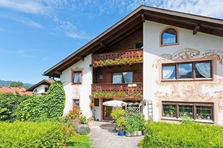 Bed and Breakfast für 2 Personen, mit Garten in Oberammergau