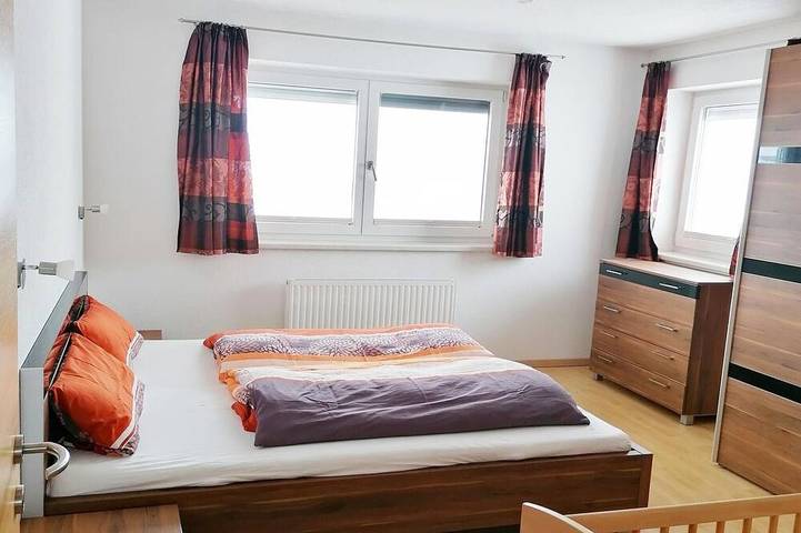 Ferienhaus für 6 Personen, mit Pool und Terrasse im Zillertal - 2